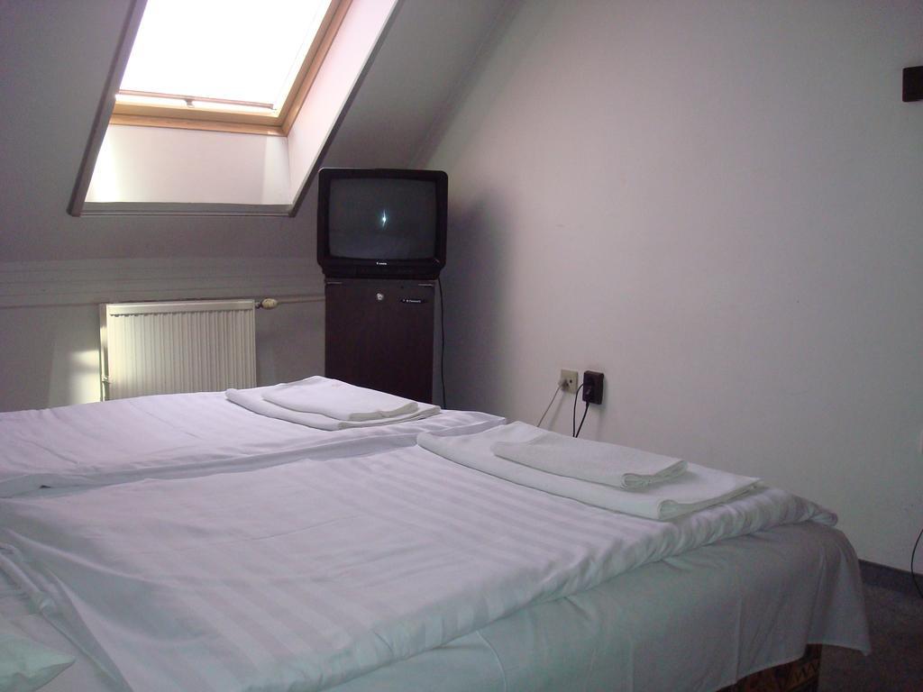 Hotel Termal Tiszaújváros Camera foto
